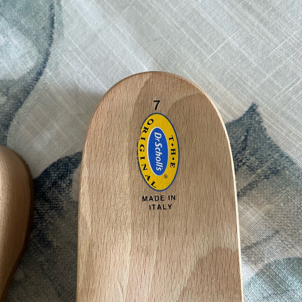 Dr. Scholl's Natural Wood Sandals - Picture 3 of 3